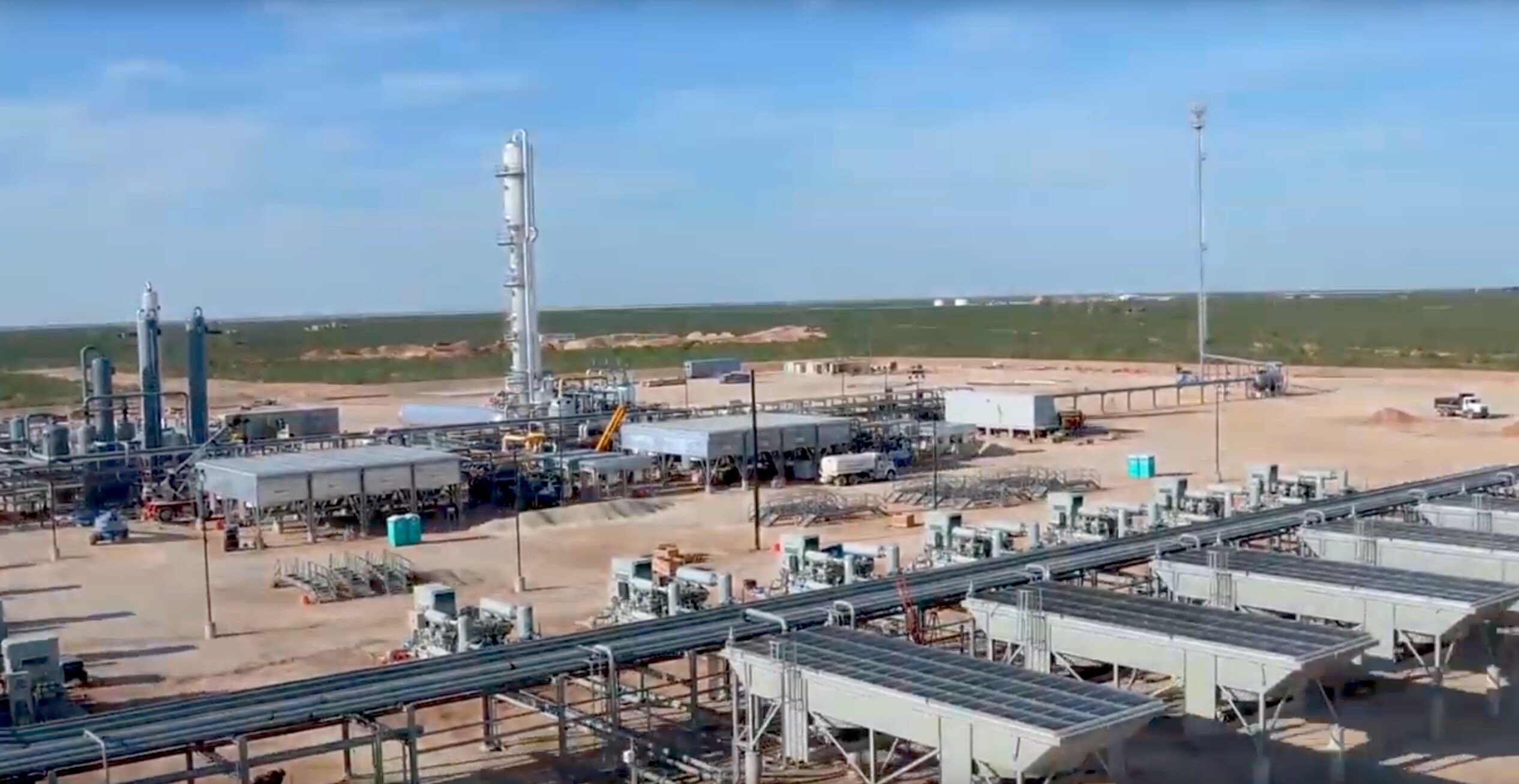 Cryo EasyConnect Gas Plant Installation Timelapse