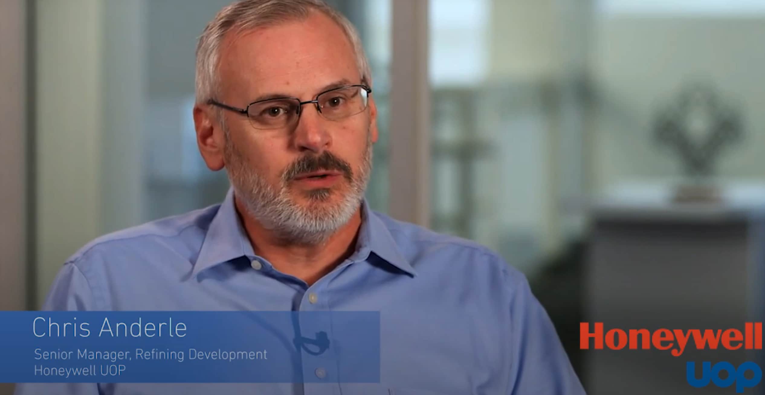 What is the advantage of Uniflex?